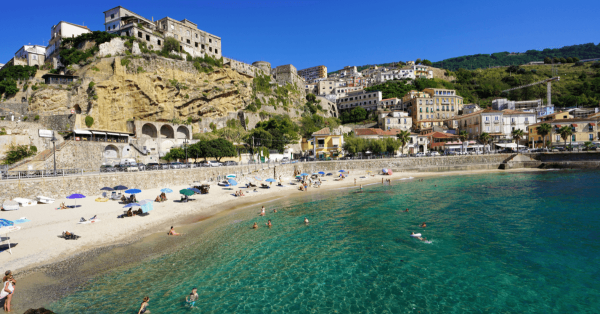 Cosa vedere a Pizzo Calabro: 10 posti da non perdere per l'estate 2024