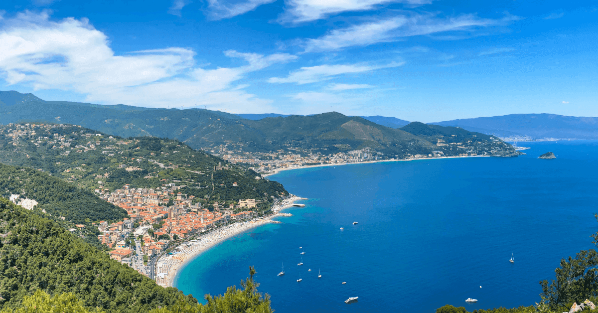Le migliori spiagge di Spotorno