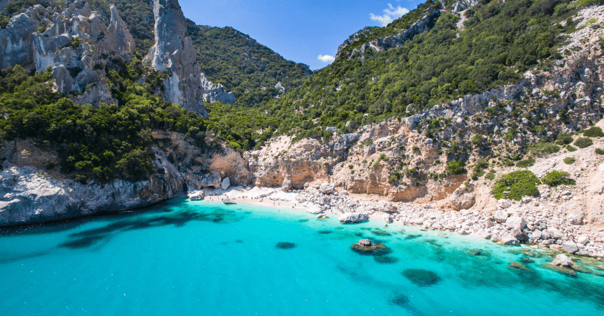 Alla scoperta delle migliori spiagge di Baunei