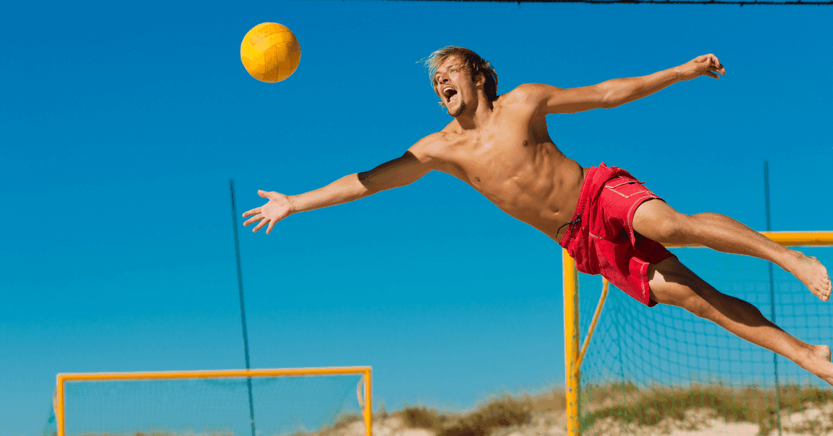 Le spiagge della Toscana perfette per il beach volley: scopri dove giocare